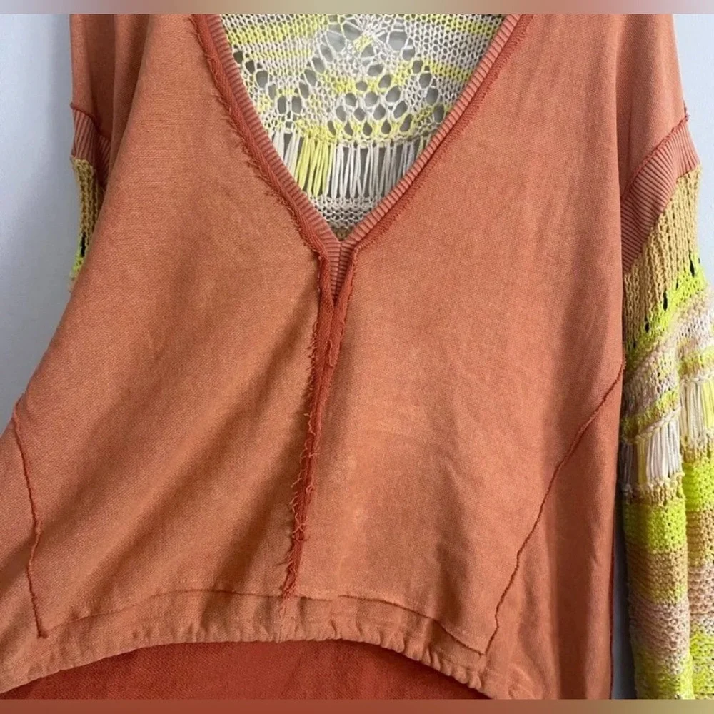 Free people over sized top w/crochet sleeves. EUC Or NWOT